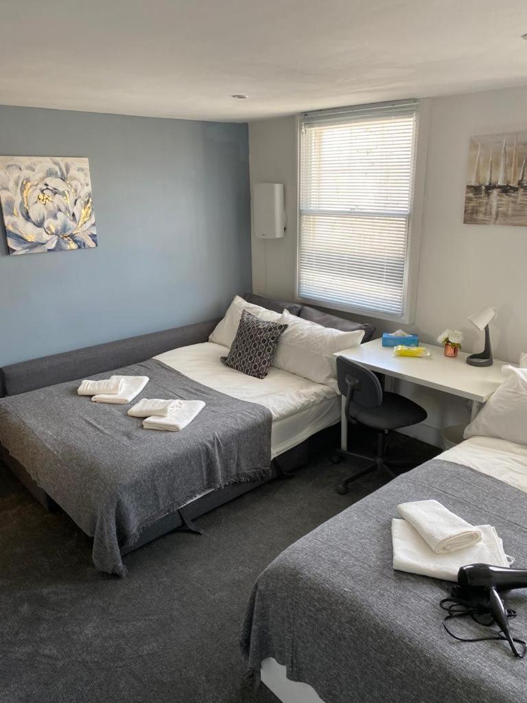 Quarto em Acomodações Particulares Comfy Private Bedrooms In Euston, *