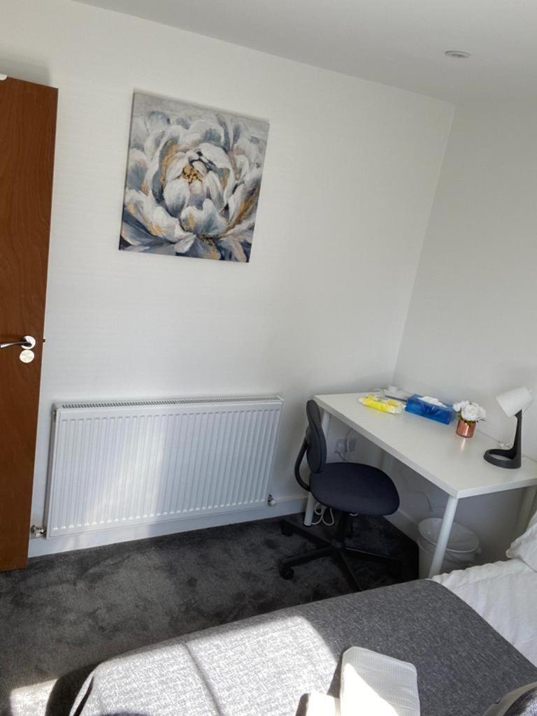 Comfy Private Bedrooms In Euston, Quarto em Acomodações Particulares